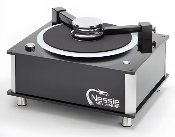 Nessie Vinylmaster